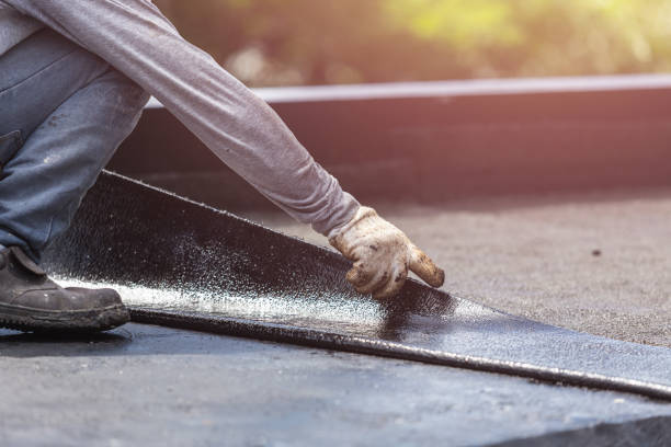 Professional Crawl Space Encapsulation technician working in Alpine, AL